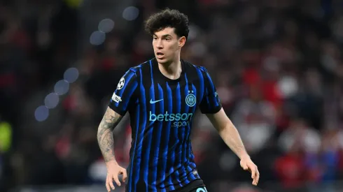 O zagueiro Bastoni em jogo da Inter de Milão (David Ramos/Getty Images)