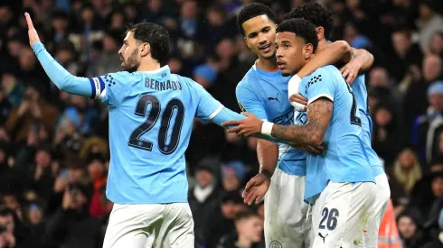 Savinho marcou um dos gols na vitória sobre o Brentford, pela Copa da Liga Inglesa