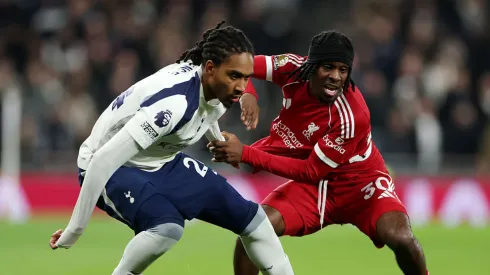 Liverpool chega na parte de cima da tabela. Alex Pantling/Getty Images.