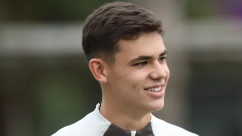 Gabriel Moscardo comemora título do Corinthians em treino do Braga. Foto: Reinaldo Campos/AGIF