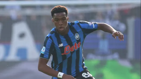 Chelsea e Manchester United disputam por Ahanor da Atalanta. Foto: Francesco Scaccianoce/Getty Images