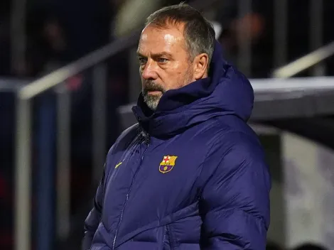 Hansi Flick quer que o Barça foque na chegada de Schlotterbeck ou Marc Guehi