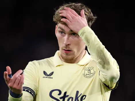 Manchester United observa James Garner, do Everton