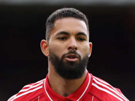 Douglas Luiz vê volta ao Vasco da Gama com bons olhos