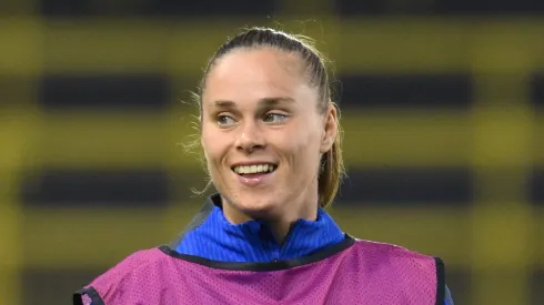 MANCHESTER, ENGLAND – OCTOBER 08: Ewa Pajor of Barcelona Women looks on during the FC Barcelona MD-1 training session and press conference ahead of the UEFA Women's Champions League match against Manchester City at Joie Stadium on October 08, 2024 in Manchester, England. (Photo by Ben Roberts Photo/Getty Images)