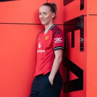 Manchester United anuncia a contratação de Lea Schuller