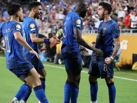 Al-Hilal está aberto a negociar Cancelo e Ruben Neves