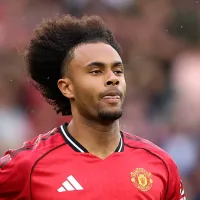 Manchester United vai contratar atacante após a saída de Zirkzee