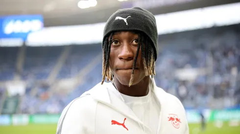 Yan Diomande, destaque do RB Leipzig, é conhecido como "Novo Mbappé" e chama atenção de gigantes europeus. Foto: Alex Grimm/Getty Images