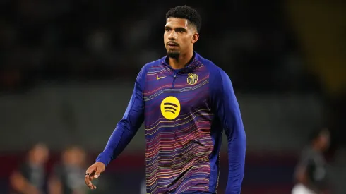 Barcelona conta com o retorno de Ronald Araújo para 2026