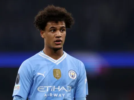 Tottenham mira contratação de Oscar Bobb do Manchester City