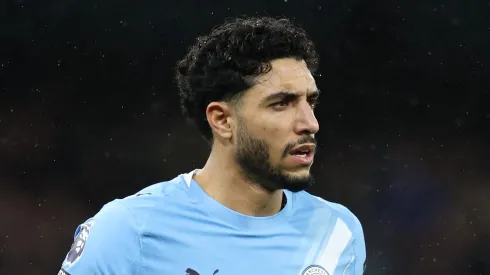 Aston Villa sonda Omar Marmoush, atacante com poucas chances no Manchester City. (Foto de Matt McNulty/Getty Images)