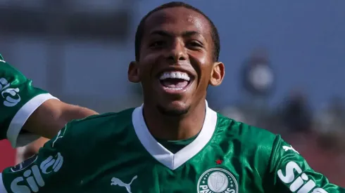 O atacante Sorriso comemora gol do Palmeiras (Fábio Menotti/Palmeiras/By Canon)