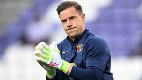 Ter Stegen pode deixar o Barcelona, já que é alvo do Al-Nassr (Foto: Denis Doyle/Getty Images)