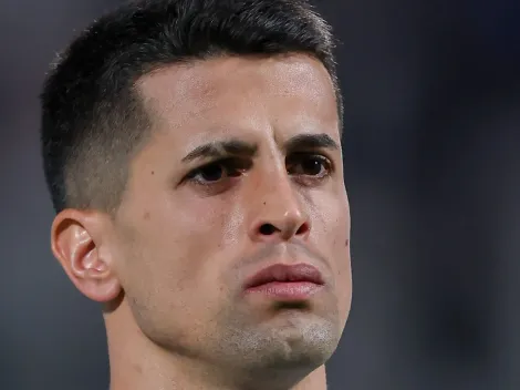 Al-Hilal pediu ao Barcelona uma troca entre Lewandowski e João Cancelo