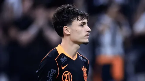 Sporting terá que pagar R$628 milhões por Breno Bidon, do Corinthians. Foto: Marcello Zambrana/AGIF