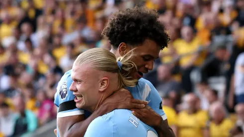 Dortmund se afasta de Oscar Bobb após Manchester City exigir R$440 milhões. (Photo by Michael Regan/Getty Images)