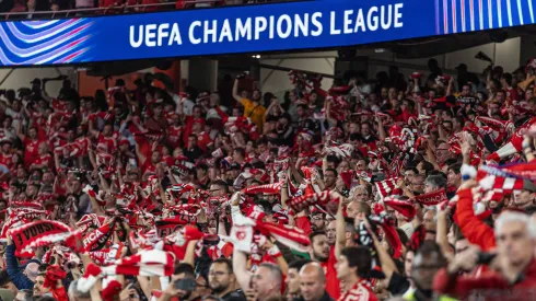 Adeptos do Benfica no jogo contra o Atlético para a Champions. Foto: Imago