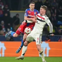 Manchester United consegue reviravolta contra o Viktoria Plzen com bis de Hojlund