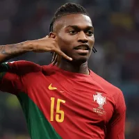Barcelona mira em Rafael Leão e Luis Díaz, mesmo sem conseguir inscrever Dani Olmo