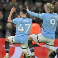 Manchester City vence o Chelsea (3-1) e está nos lugares de acesso à Champions League