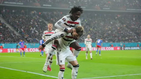 Kobbie Mainoo e Alejandro Garnacho. Foto: Getty Images