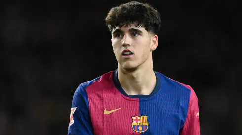Pau Cubarsí é mais um dos jogadores formados no Barcelona a renovar recentemente com o clube. Foto: Getty