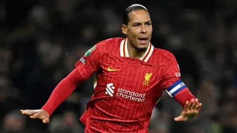 Virgil van Dijk em ação pelo Liverpool na temporada. Foto: Getty Images