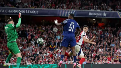 Equipa do PSG vai mesmo avança com uma queixa de Racismo contra insultos proferidos por adeptos do Arsenal Michael Steele/Getty Images)