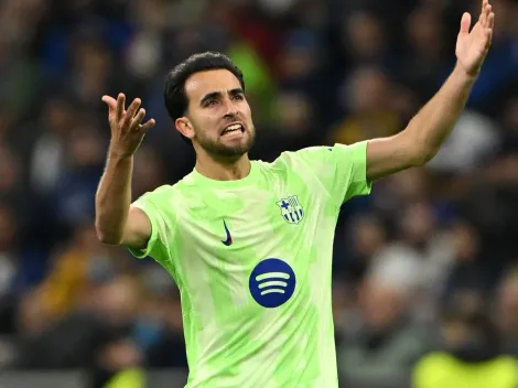 Eric García visa o árbitro após o Inter x Barcelona