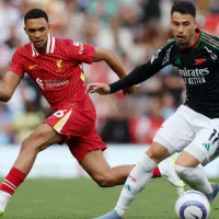 Premier League: Arsenal empata com Liverpool e segura o 2.º lugar; Manchester United afunda-se