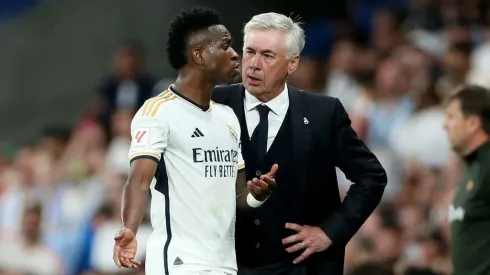 Carlo Ancelotti e Vini Jr pelo Real Madrid. Foto: Getty Images