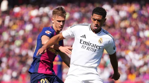 Jogadores do Barcelona e Real Madrid dominam a equipa da época da La Liga. Foto: Alex Caparros/Getty Images