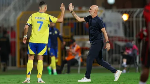Cristiano Ronaldo com Stefano Pioli no Al Nassr. Foto: Getty Images