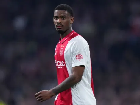 Chelsea garante a chegada de lateral-esquerdo Hato, do Ajax