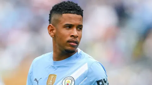 Savinho, do Manchester City, continua a ser alvo do Tottenham. Foto: Getty Images