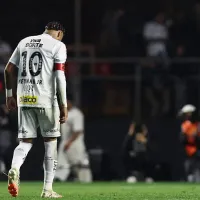Neymar deixa o relvado em lágrimas depois de o Santos ter sido humilhado pelo Vasco da Gama no Brasileirão