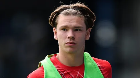 Tyler Dibling, avançado de 19 anos do Southampton, foi contratado pelo Everton, que pagou €45 milhões pelo jogador.