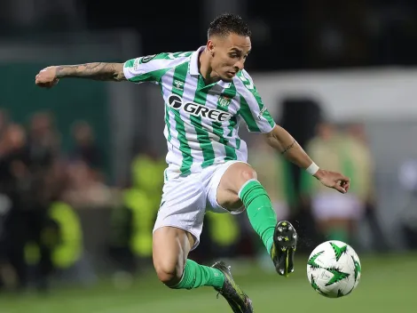 Antony deixa Manchester United e assina em definitivo pelo Betis