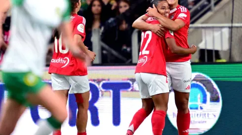 Cristina Prieto e Marie Alidou marcaram ao Famalicão. Foto: Imago