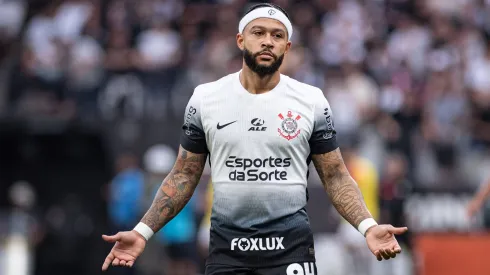 Memphis Depay já poderia deixar o Corinthians. Foto: Imago