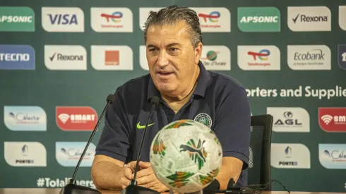 José Peseiro ainda como selecionador nigeriano, antes da final da CAN. Foto: Imago