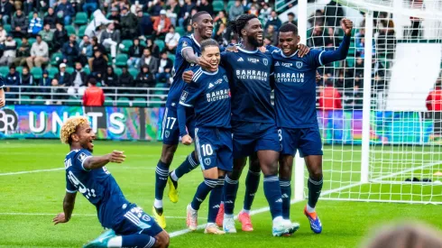 Jogadores do Paris FC a festejarem um golo. Foto: Imago