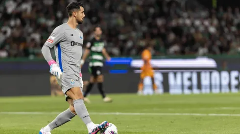 Diogo Costa em ação contra o Sporting. Foto: Imago
