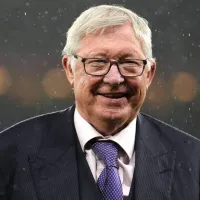 Manchester United encerra contrato milionário de Sir Alex Ferguson