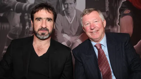 Cantona tem forte ligação a Alex Ferguson. Foto: Imago