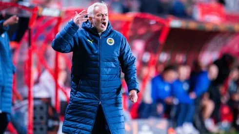 José Mourinho, técnico do Fenerbahçe, ataca a liga turca. Foto: Imago