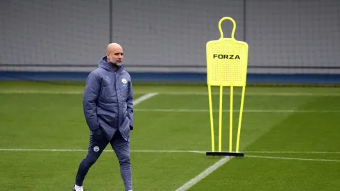 Pep Guardiola orientou o treino do Manchester City. Foto: Imago