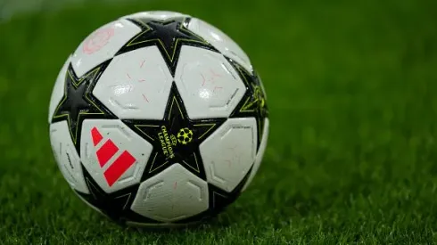 Bola da Champions League 2024/2025. Foto: Getty Images