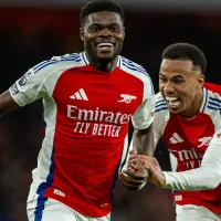 Arsenal disparou e tombou Forest de Espírito Santo e de Jota Silva